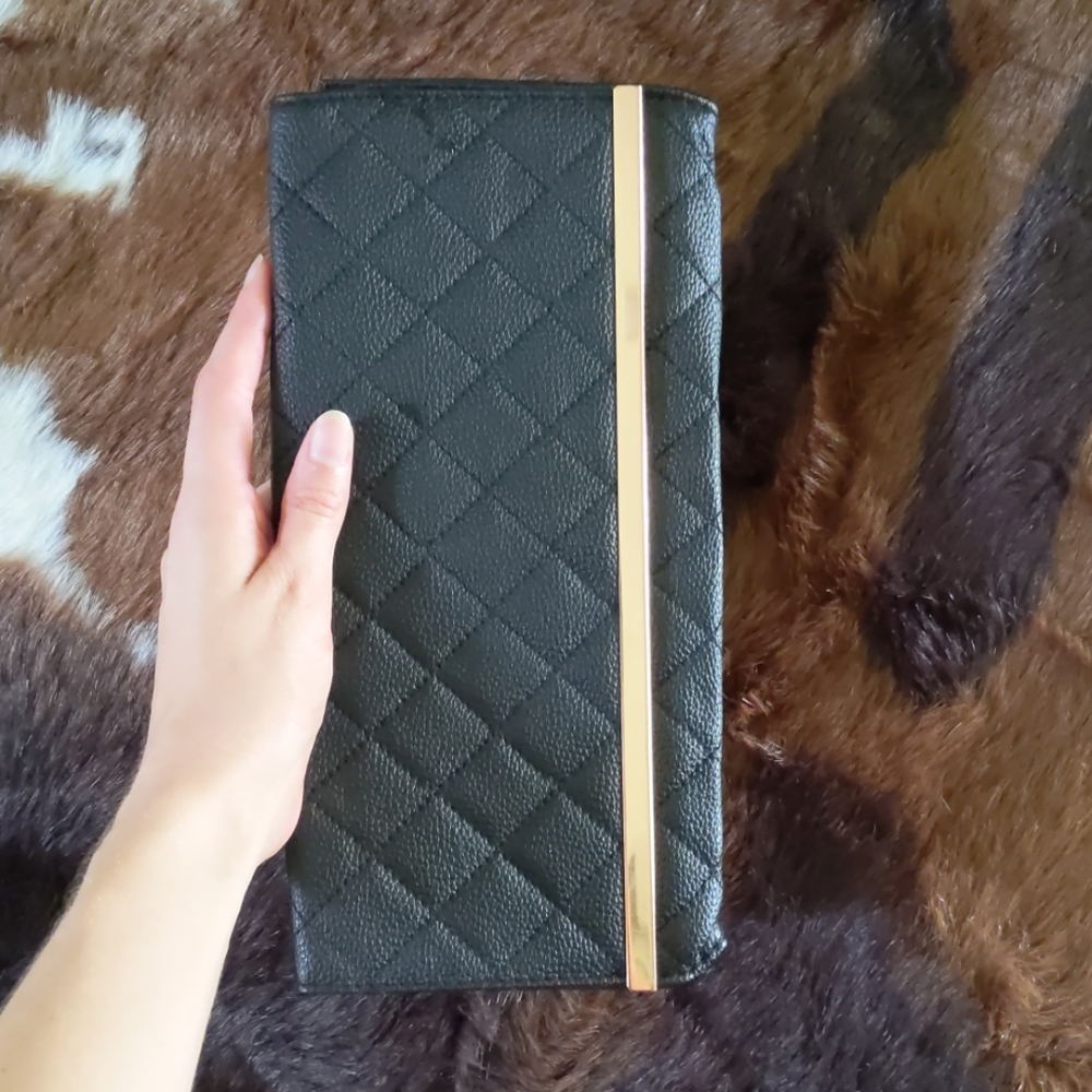 Simple Quilted Clutch